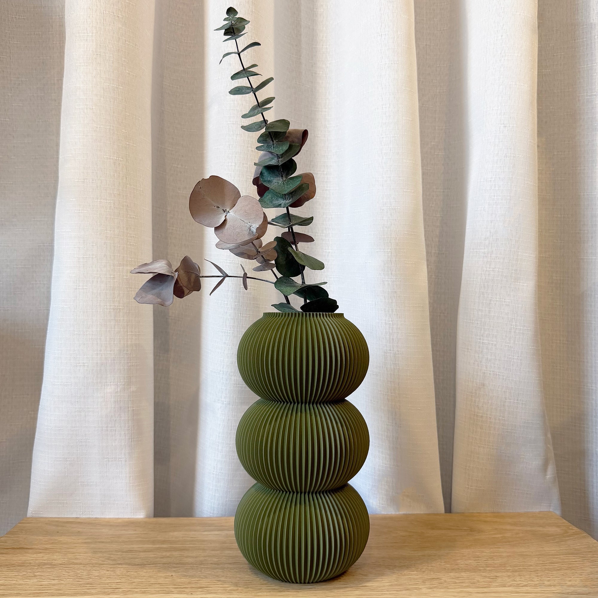 Leona Vase