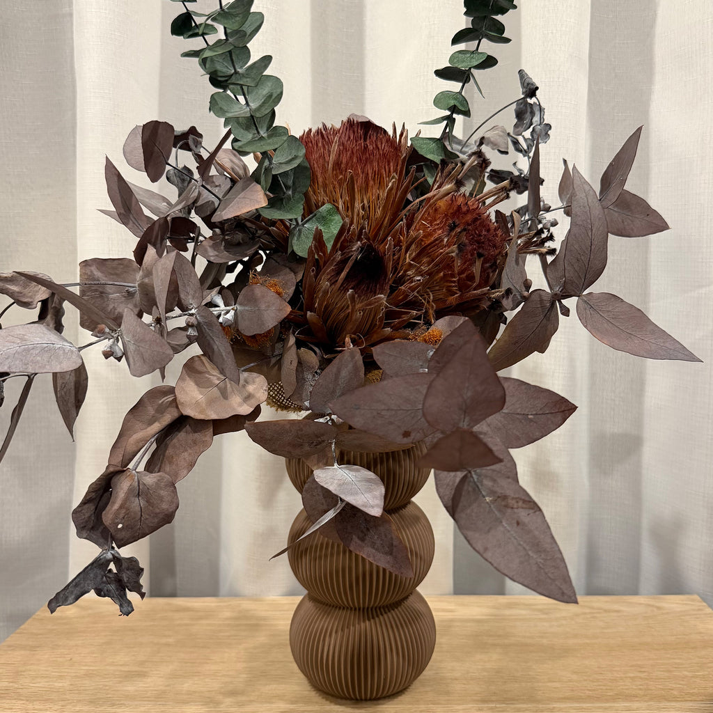 Leona Vase